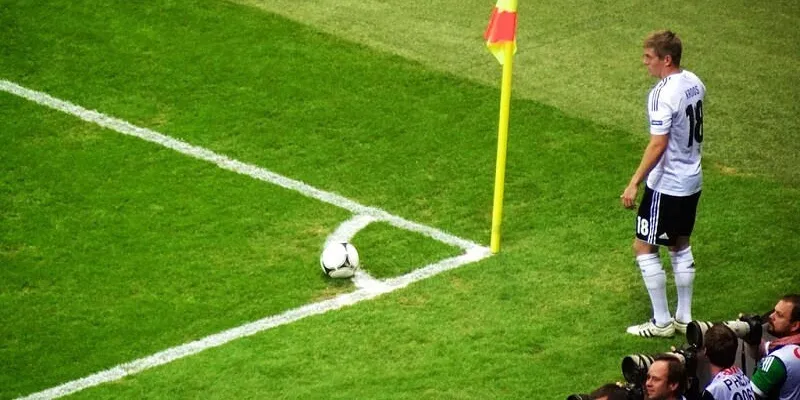 Mẹo soi kèo phạt góc hiệu quả: Tăng tỷ lệ thắng khi đặt cược 4 Mẹo soi kèo phạt góc gia tăng tỷ lệ thắng