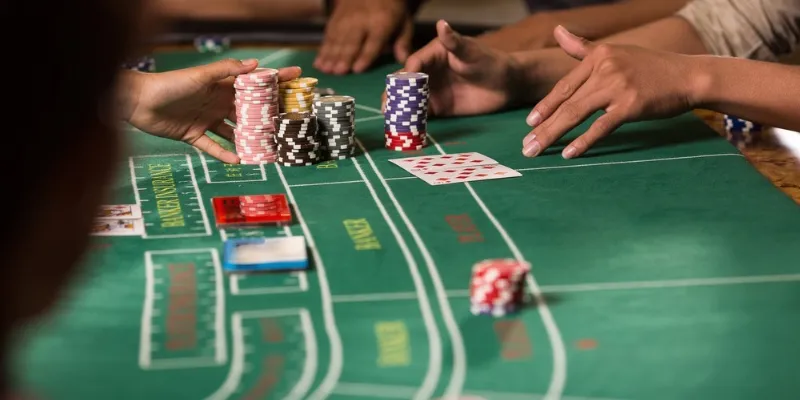 Khám phá luật chơi Baccarat - Cách chơi và luật cơ bản 3 Các loại cược phổ biến và cách đặt cược trong Baccarat